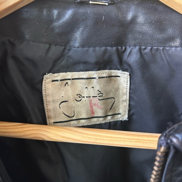 Vintage Black Leather Coat - Picture 11 of 12